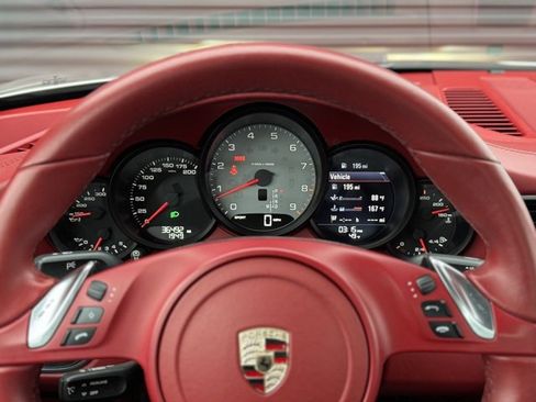 Used 2013 Porsche 911 Carrera S image 20