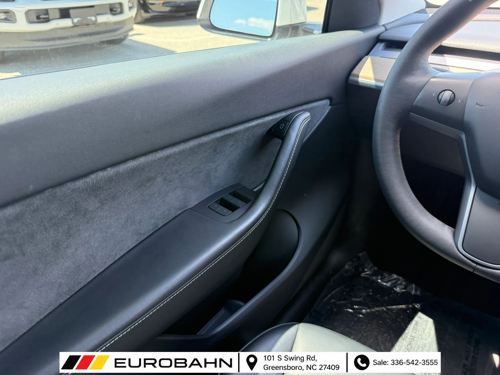 Used 2022 Tesla Model Y Long Range AWD/4WD image 40