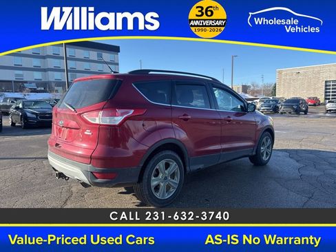 Used 2015 Ford Escape SE w/ Equipment Group 201A image 13