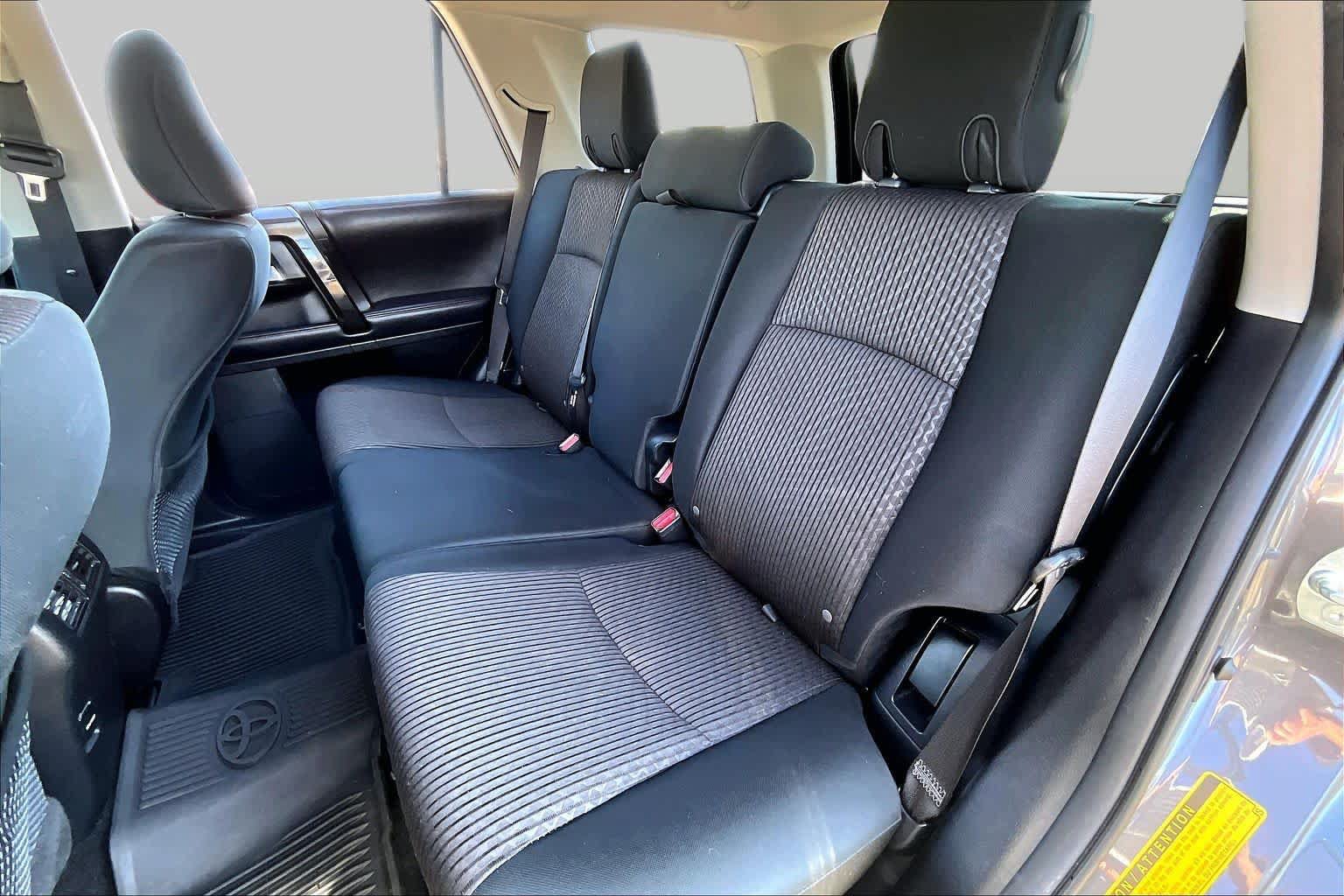 Used 2018 Toyota 4Runner TRD Off-Road w/ Convenience Package AWD/4WD image 20