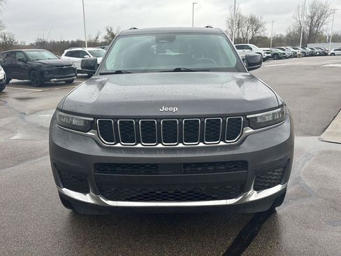 Used 2022 Jeep Grand Cherokee L Laredo w/ Luxury Tech Group I AWD/4WD image 10