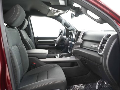 Used 2025 RAM 1500 Big Horn AWD/4WD image 11