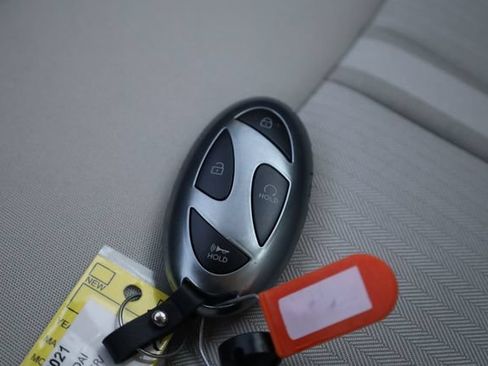 Used 2026 Hyundai Sonata SEL FWD image 23