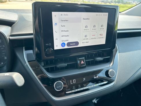 Used 2024 Toyota Corolla LE image 16