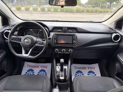 Used 2020 Nissan Versa S image 19