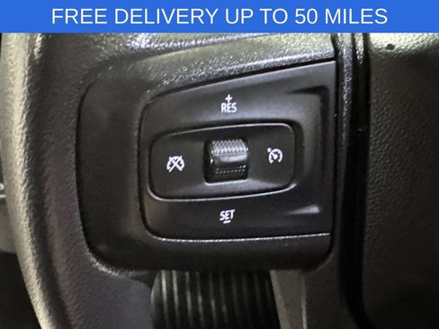 Used 2020 GMC Sierra 1500 4x4 Crew Cab w/ Sierra Value Package image 7