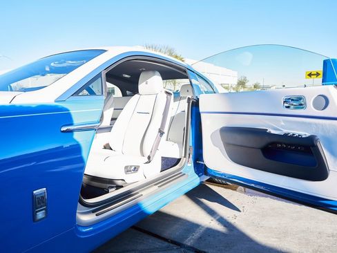 Used 2020 Rolls-Royce Wraith image 26