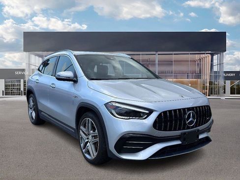Used 2022 Mercedes-Benz GLA 35 AMG 4MATIC w/ Multimedia Package Lite image 3