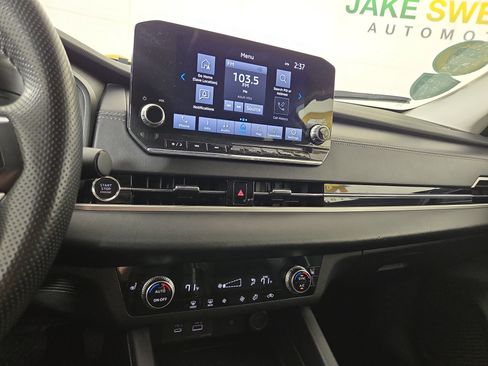 Used 2024 Mitsubishi Outlander SE FWD image 22