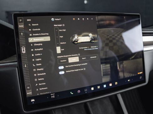 Used 2021 Tesla Model S Plaid image 61