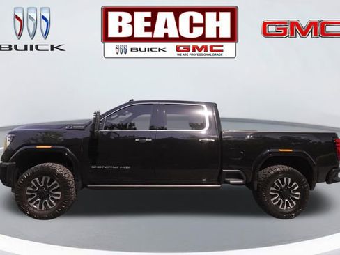 Used 2024 GMC Sierra 2500 Denali Ultimate image 6
