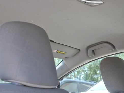 Used 2012 Honda Civic LX image 24