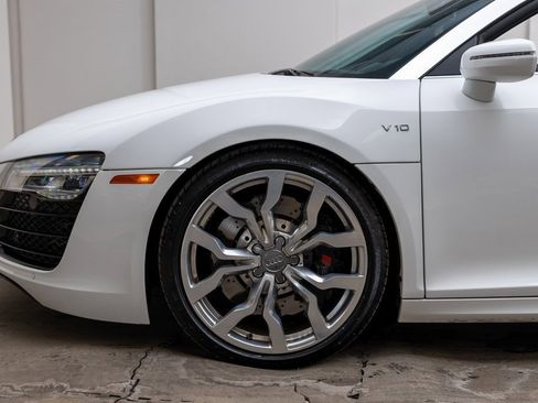Used 2014 Audi R8 V10 image 5