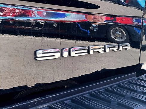 Used 2020 GMC Sierra 1500 Denali w/ Denali Ultimate Package AWD/4WD image 9