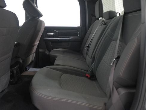 Used 2025 RAM 2500 Big Horn AWD/4WD image 38