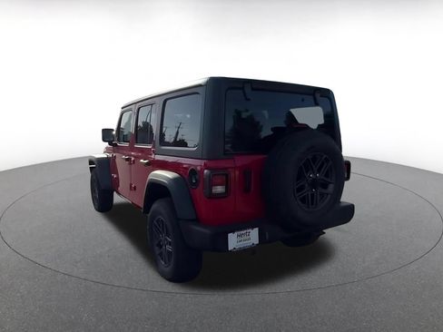 Used 2025 Jeep Wrangler Unlimited Sport AWD/4WD image 8