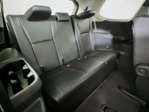 Certified 2024 Toyota Grand Highlander AWD image 23