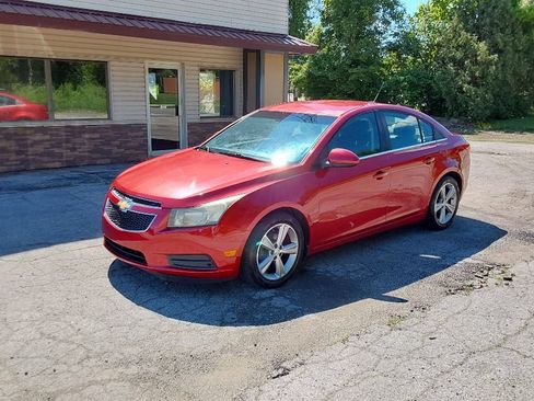Used 2012 Chevrolet Cruze LT FWD image 1