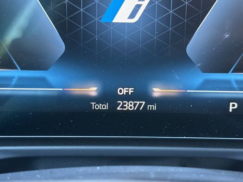 Used 2023 BMW i4 eDrive35 w/ Premium Package RWD image 35