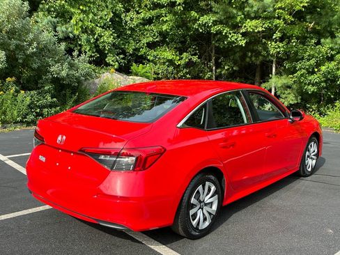 Used 2024 Honda Civic LX image 5