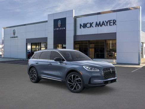 New 2026 Lincoln Corsair Reserve image 8