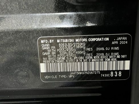 Used 2024 Mitsubishi Outlander SEL AWD/4WD image 35