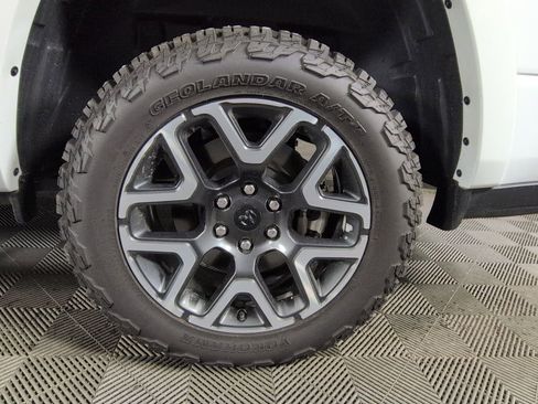 Certified 2025 RAM 1500 Laramie image 6