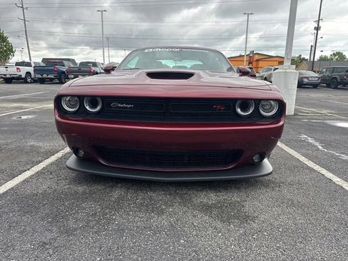 Used 2022 Dodge Challenger R/T Scat Pack w/ Plus Package RWD image 11
