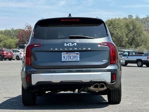 Used 2024 Kia Telluride S AWD/4WD image 4