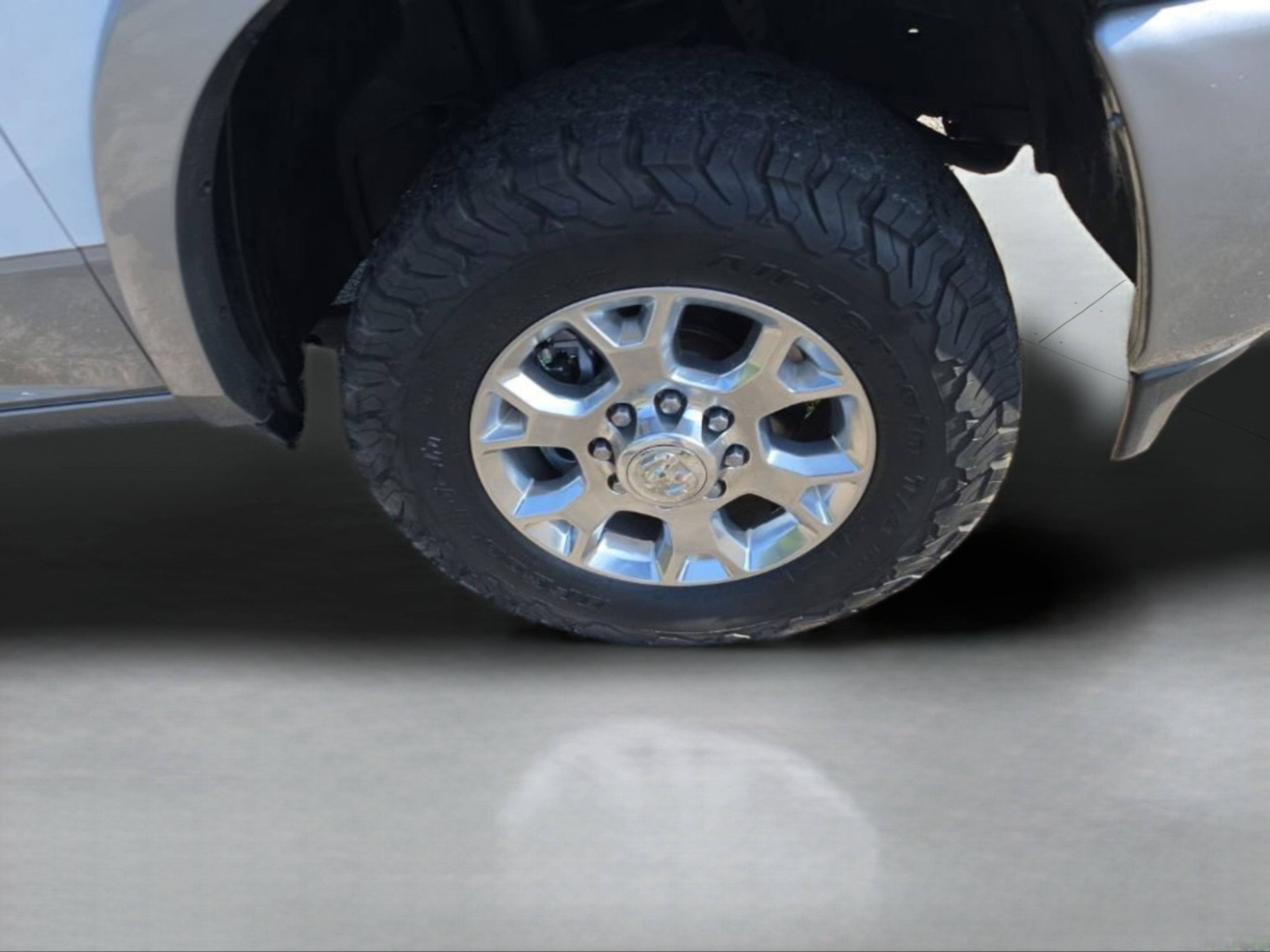 Used 2021 RAM 2500 Laramie AWD/4WD image 35