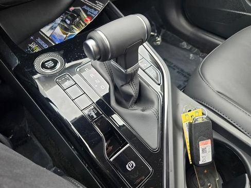 New 2026 Kia Niro EX FWD image 19