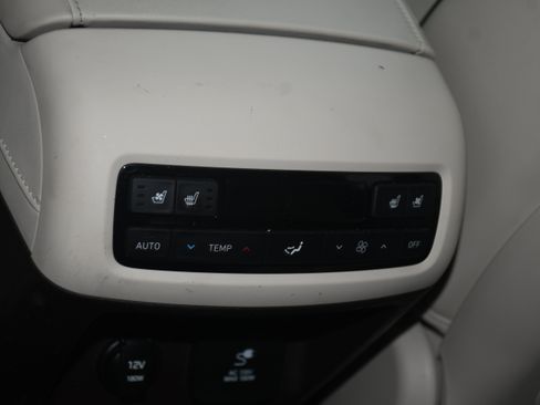 Used 2020 Hyundai Palisade Limited FWD image 18