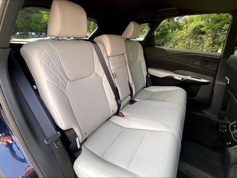 Certified 2024 Lexus RX 350 Premium w/ Accessory Package AWD/4WD image 25