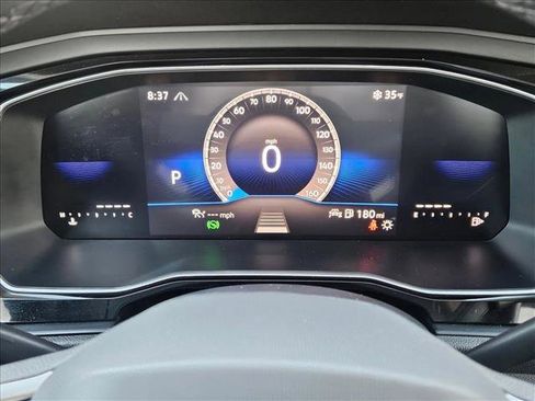 Used 2024 Volkswagen Jetta SE image 10