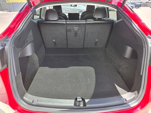 Used 2022 Tesla Model Y Long Range AWD/4WD image 19