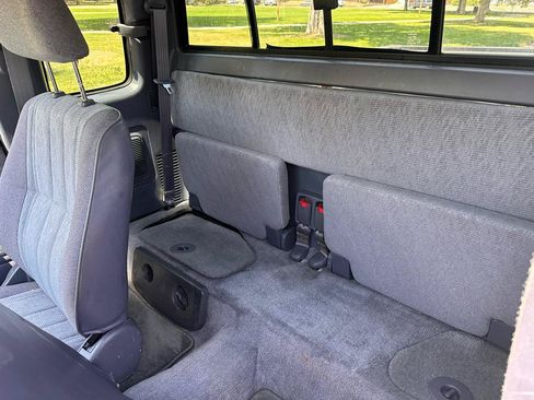 Used 1999 Toyota Tacoma 4x4 Xtracab image 14