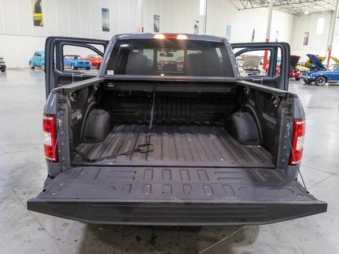 Used 2019 Ford F150 XLT w/ Equipment Group 302A Luxury AWD/4WD image 40