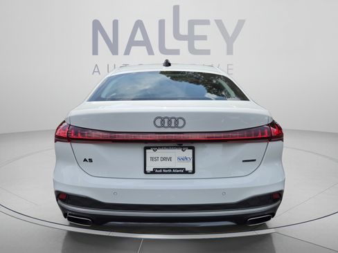 Used 2025 Audi A5 2.0T Premium w/ Convenience Package AWD/4WD image 4