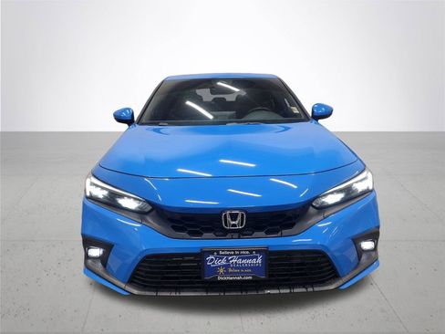 Used 2022 Honda Civic Sport Touring image 3