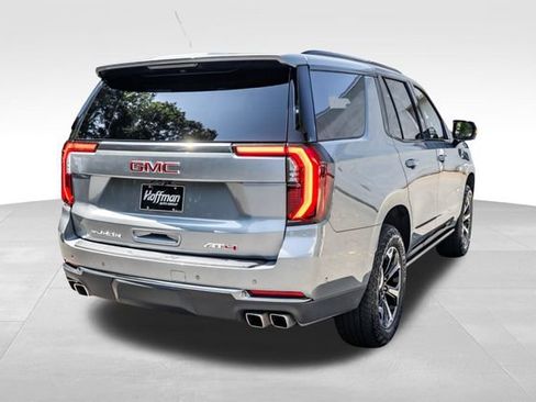 Used 2026 GMC Yukon AT4 w/ AT4 Premium Plus Package AWD/4WD image 5