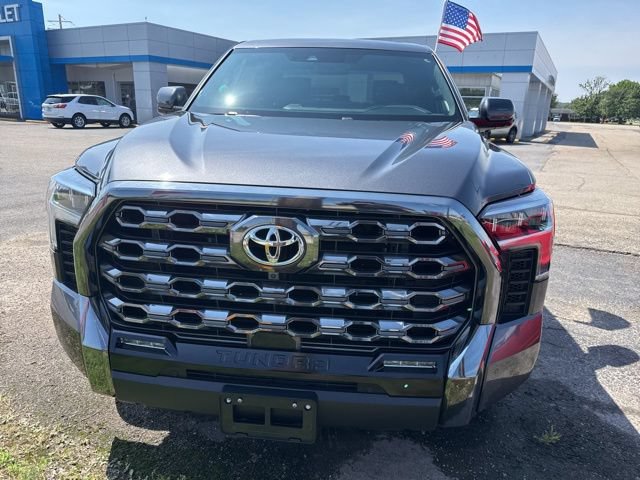 Used 2024 Toyota Tundra Platinum AWD/4WD image 4