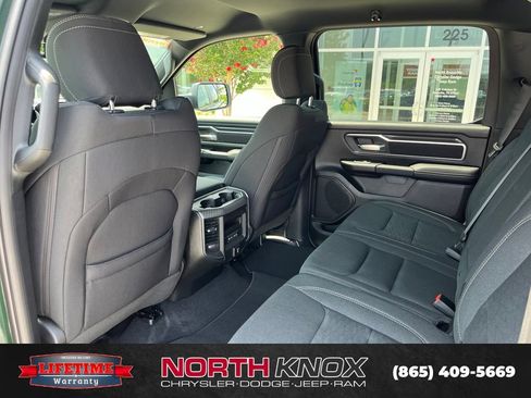 New 2026 RAM 1500 Big Horn AWD/4WD image 15
