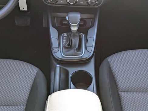 Used 2024 Kia Soul LX w/ Option Group 015 FWD image 19