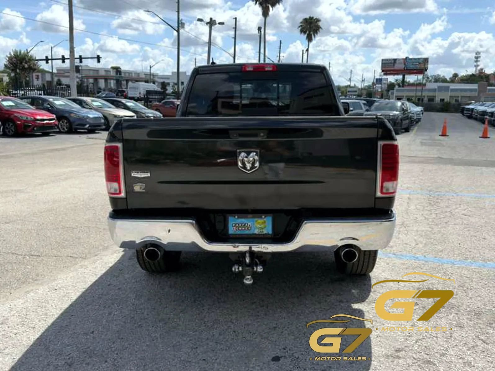 Used 2018 RAM 1500 Laramie RWD image 3