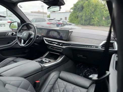 Used 2024 BMW X5 xDrive40i AWD/4WD image 19