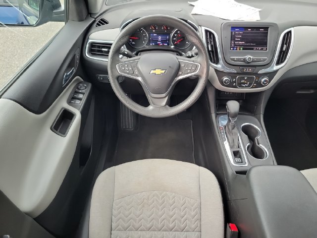 Used 2023 Chevrolet Equinox LS w/ LS Convenience Package FWD image 10