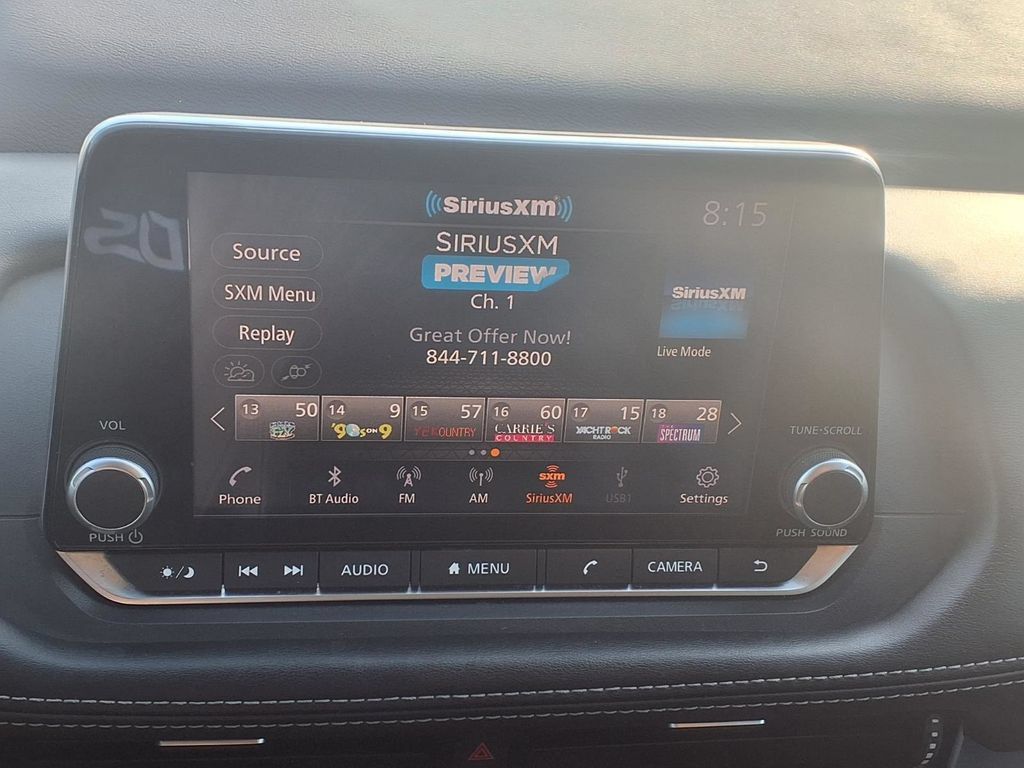 Used 2021 Nissan Rogue SV w/ Premium Package FWD image 5