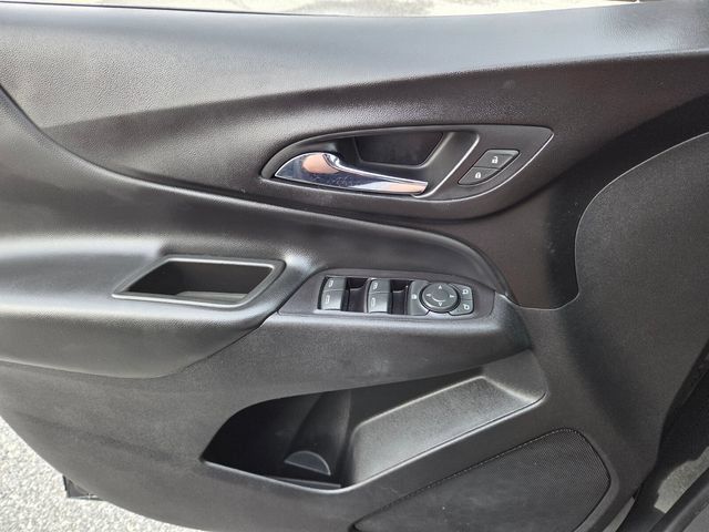 Used 2020 Chevrolet Equinox LT FWD image 26