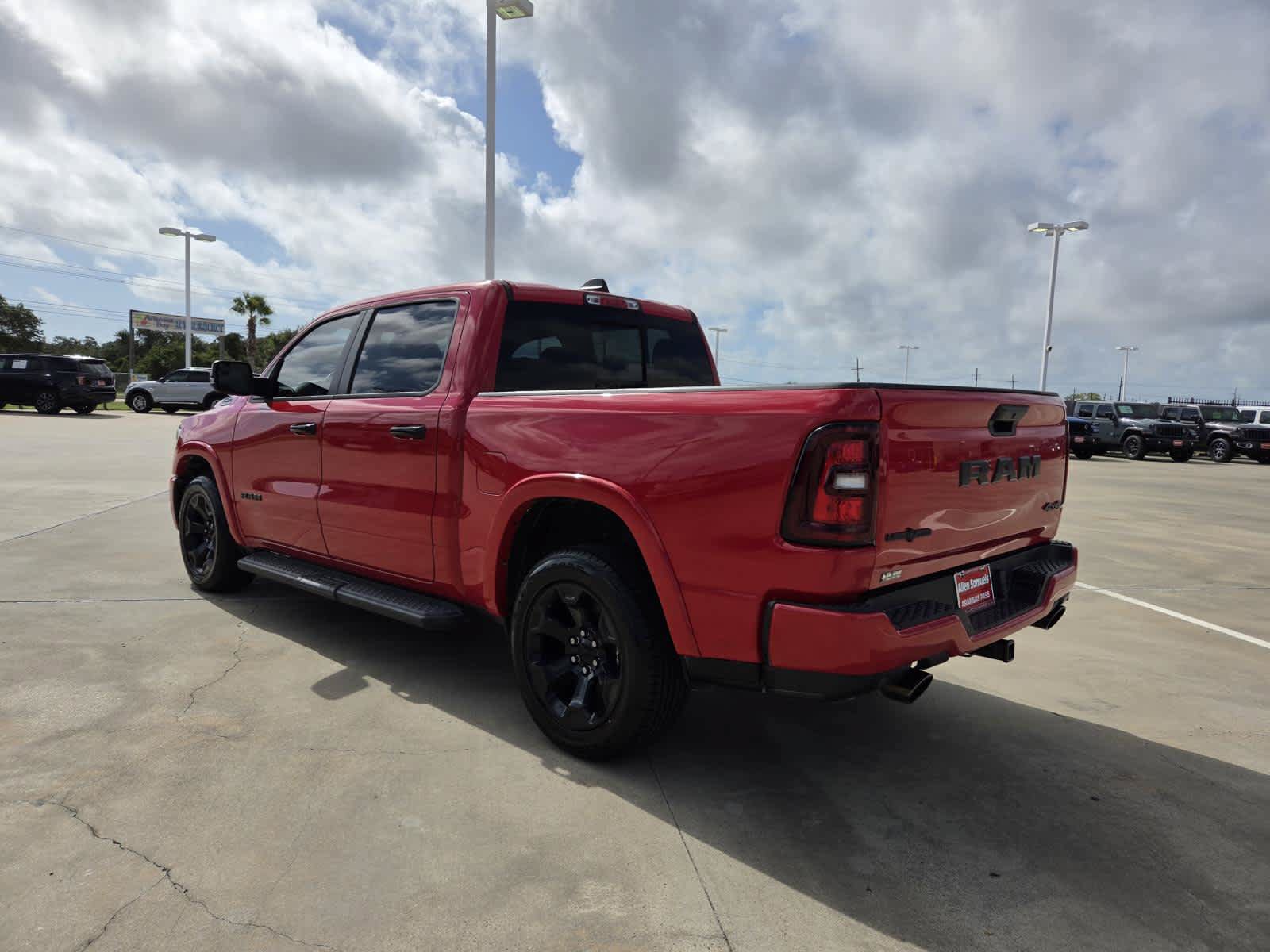 Used 2025 RAM 1500 Lone Star AWD/4WD image 3