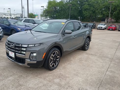 Used 2025 Hyundai Santa Cruz Limited AWD/4WD image 1